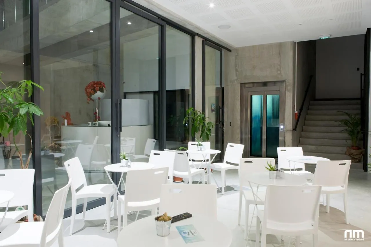 Le B Complexe Hotel Lozanne