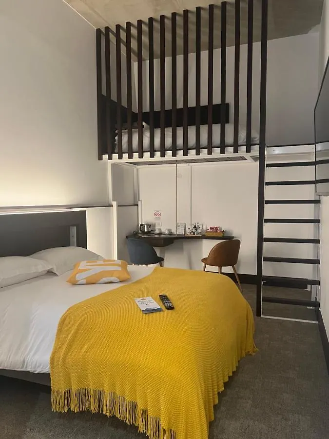 Le B Complexe Hotel Lozanne