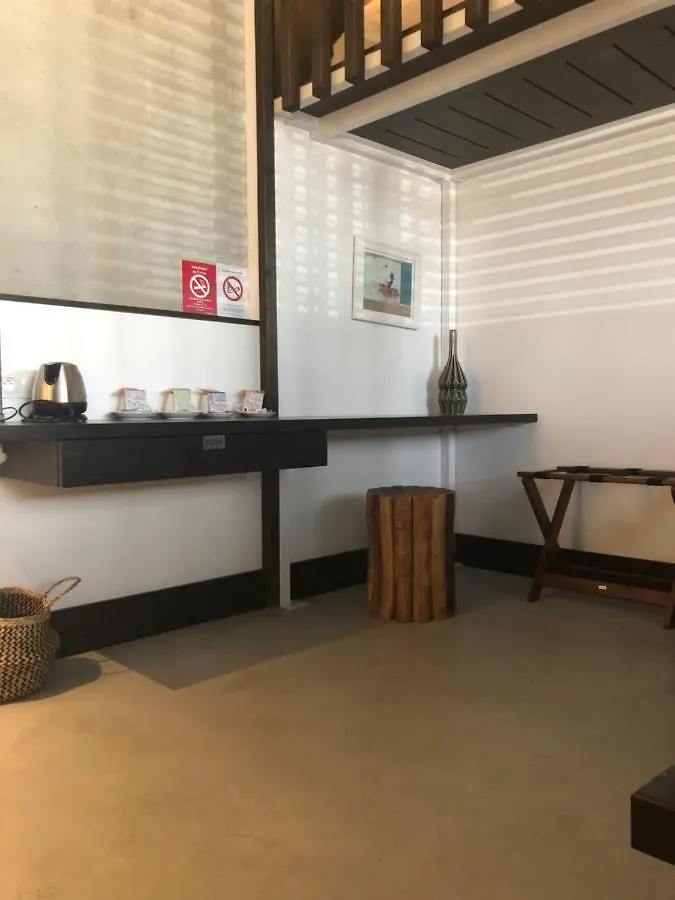 Hotel Le B Complexe Hôtel Lozanne France